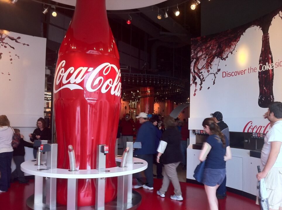 A longtime Coca-Cola landmark is disappearing from Ventura