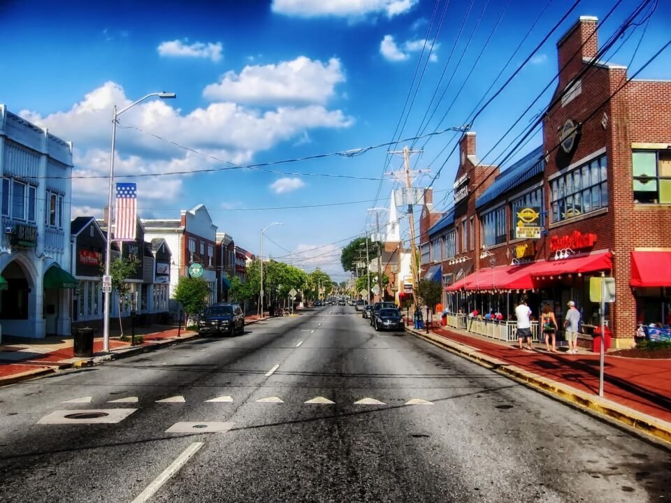 Delaware vs Texas cost of living in 2026: Salary, housing, rent, taxes, and expenses