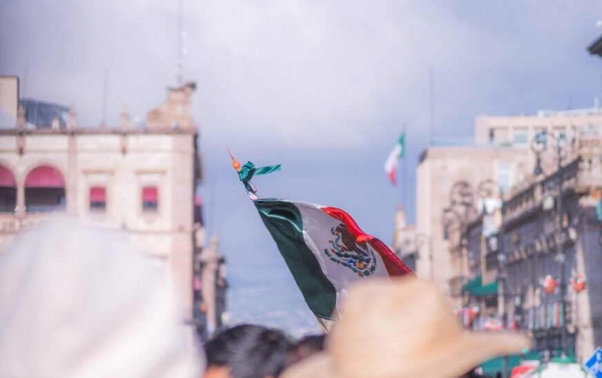 US travelers near Mexican border city receive new security guidance